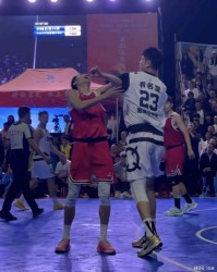 LOL世界赛日程-CBA球员打野球！杨瀚森替补掌掴对手引爆激烈冲突，山东弃将挑衅