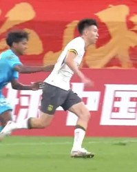 Worlds 2025赛程-热议U22男足10球大胜：王钰栋高一档真大腿，踢个北马慌锤子