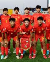 足球报：去年出色表现让外界对国少盲目乐观，足协要避免再次踩雷