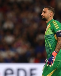 LOL世界赛日程-记者：多纳鲁马薪资要求非常高，曼联不会追逐他&amp;他可能加盟曼城